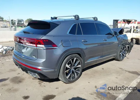 2024 Volkswagen Atlas Cross Sport 2.0T Sel Premium R-Line z USA, uszkodzony, nr VIN 1V2FE2CA3RC261113